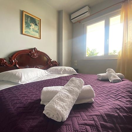 Stay The Night Shkodra Apartment City Centre エクステリア 写真