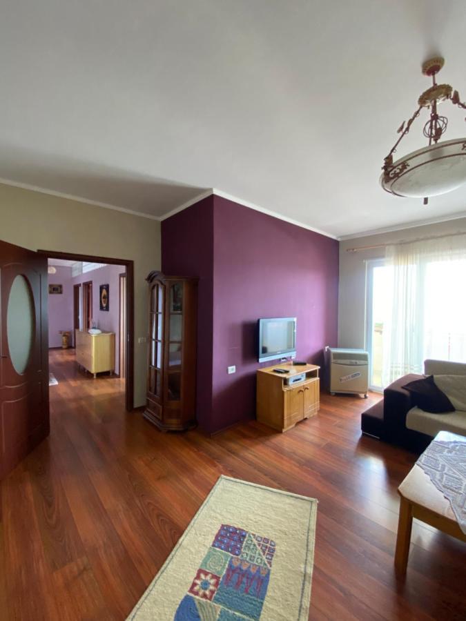 Stay The Night Shkodra Apartment City Centre エクステリア 写真