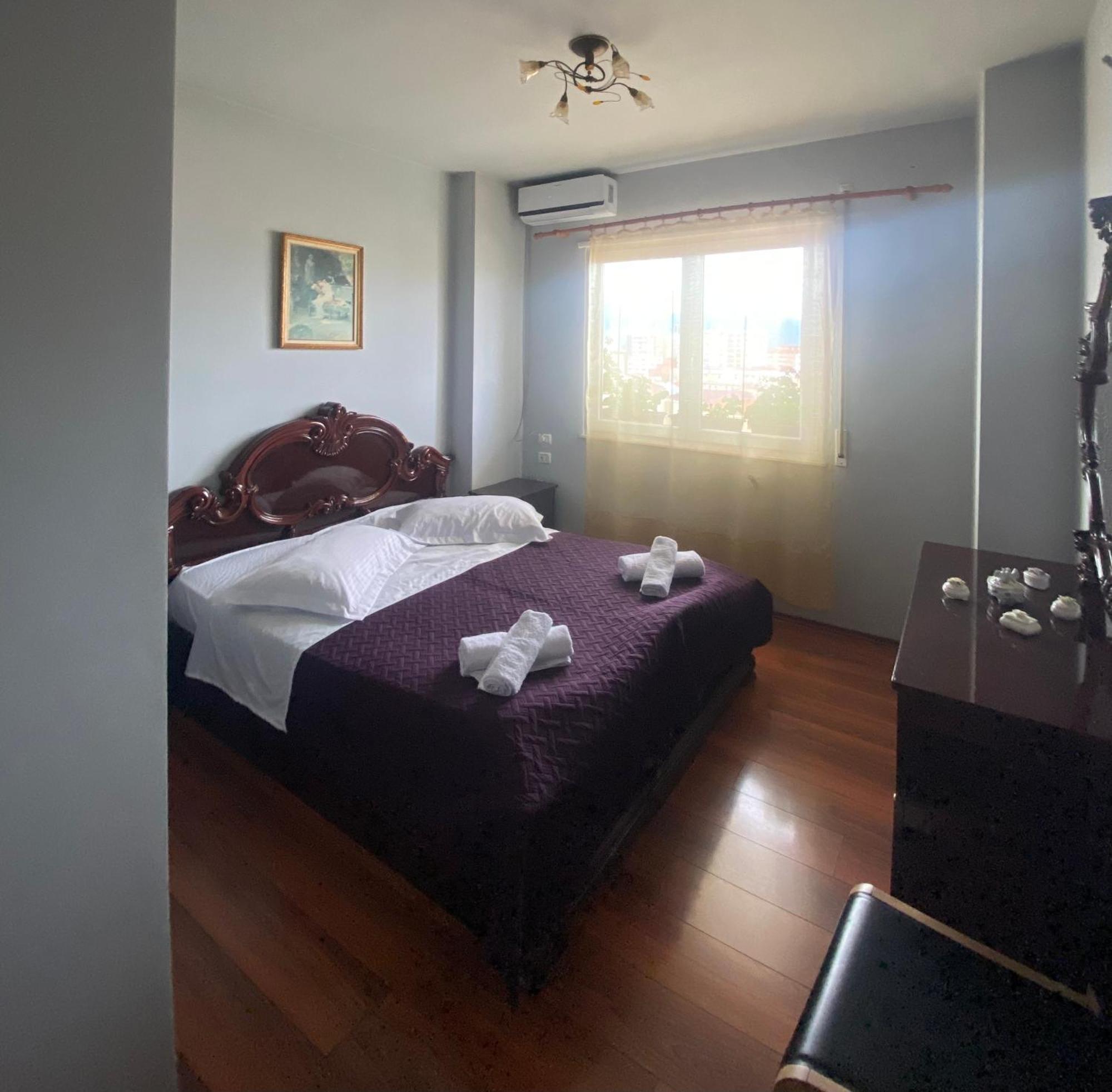 Stay The Night Shkodra Apartment City Centre エクステリア 写真